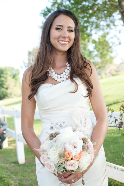 peach-gray-and-white-wedding-ideas