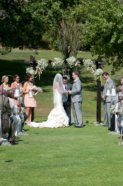 peach-gray-and-white-wedding-ideas