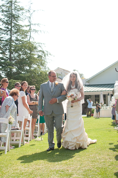 peach-gray-and-white-wedding-ideas