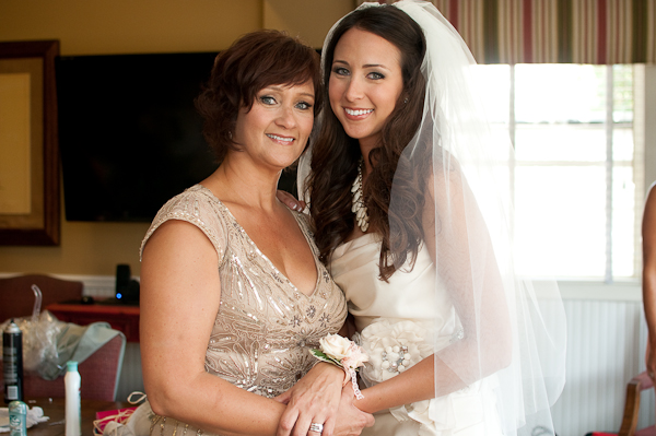 peach-gray-and-white-wedding-ideas