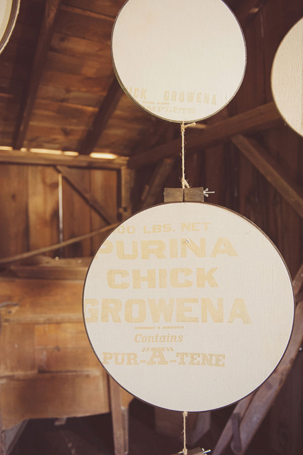 pennsylvania-handcrafted-barn-wedding