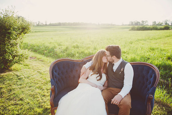 pennsylvania-handcrafted-barn-wedding
