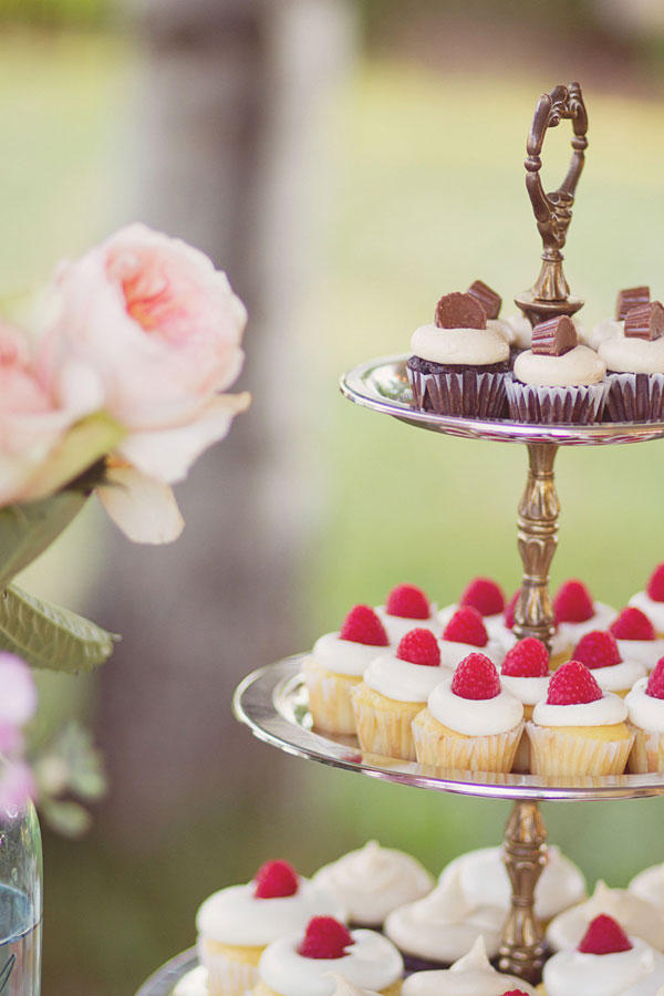pennsylvania-handcrafted-barn-wedding