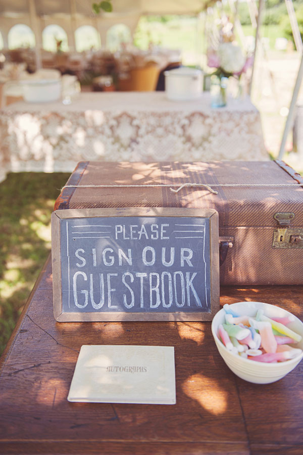 pennsylvania-handcrafted-barn-wedding