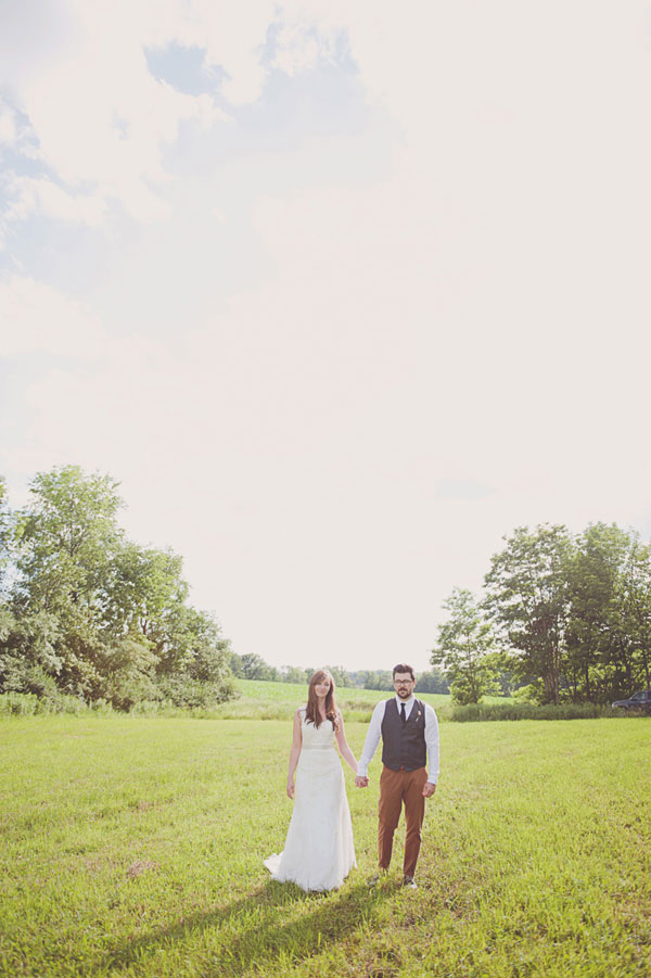 pennsylvania-handcrafted-barn-wedding