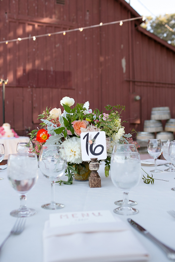 romantic-vineyard-wedding-lincourt