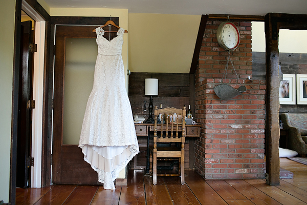 romantic-vineyard-wedding-lincourt