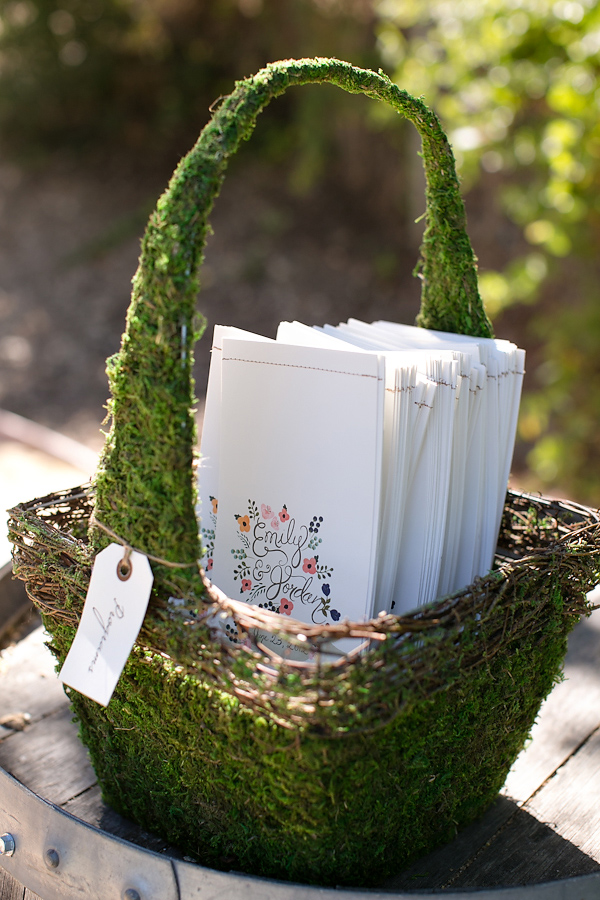 romantic-vineyard-wedding-lincourt
