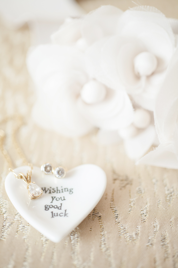 tiffany-blue-beach-wedding