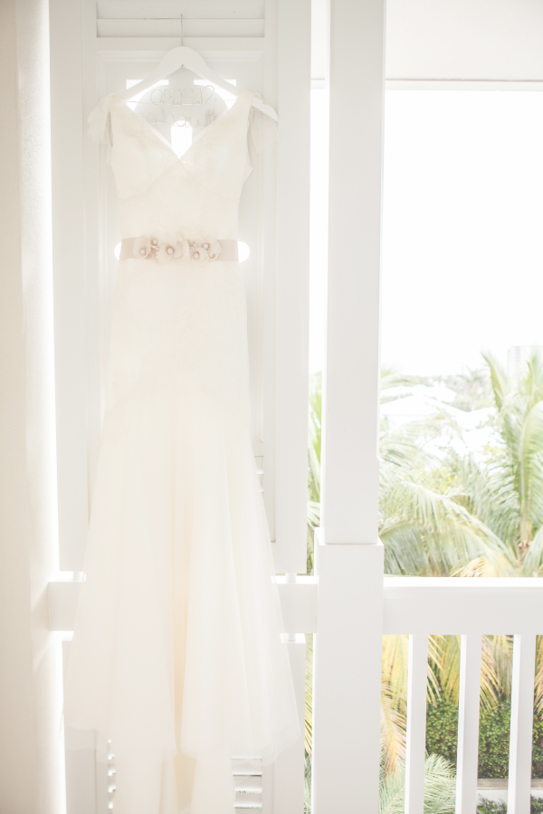 tiffany-blue-beach-wedding