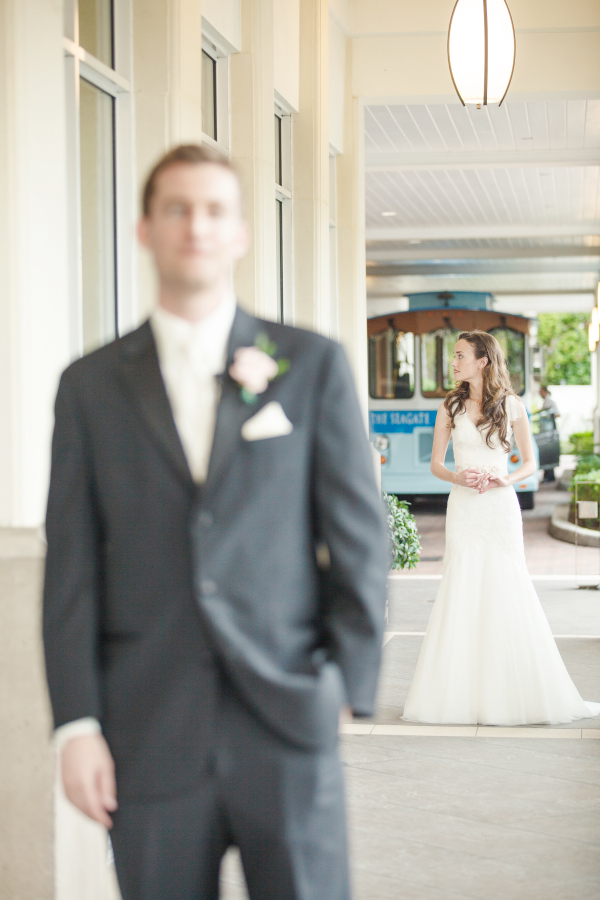 tiffany-blue-beach-wedding