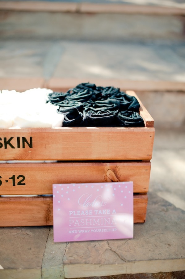 black-and-pink-malibu-wedding