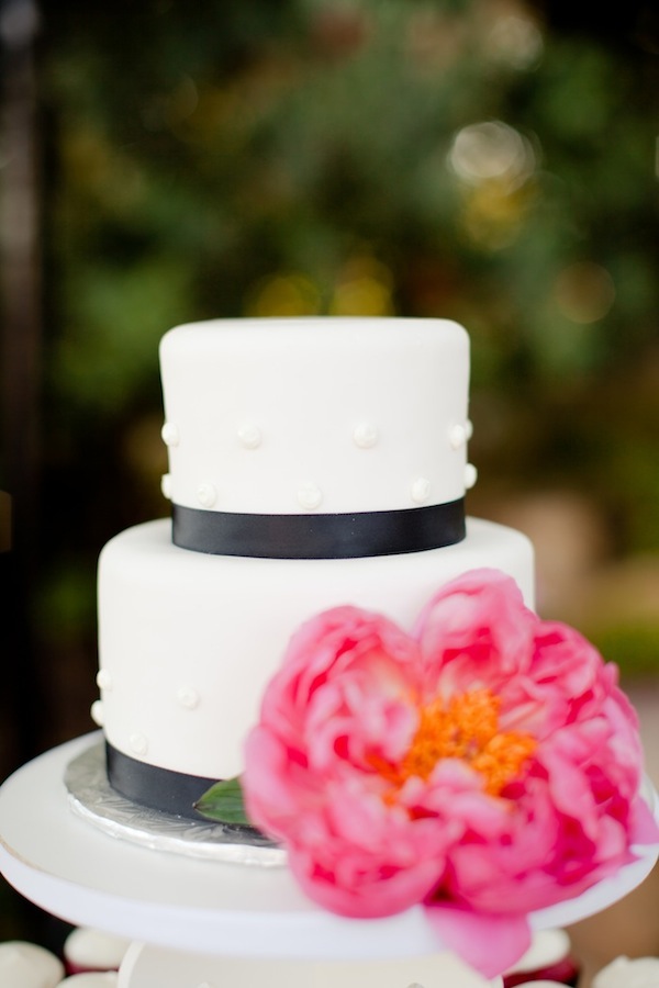 black-and-pink-malibu-wedding