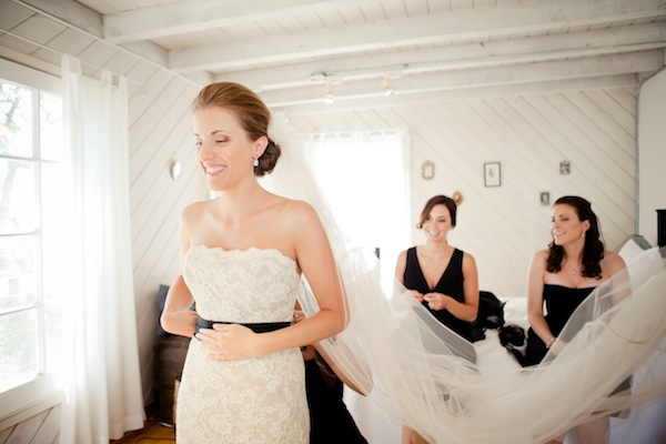 black-and-pink-malibu-wedding