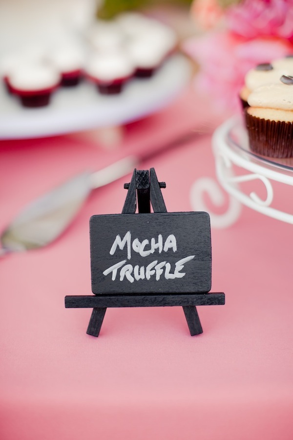 black-and-pink-malibu-wedding