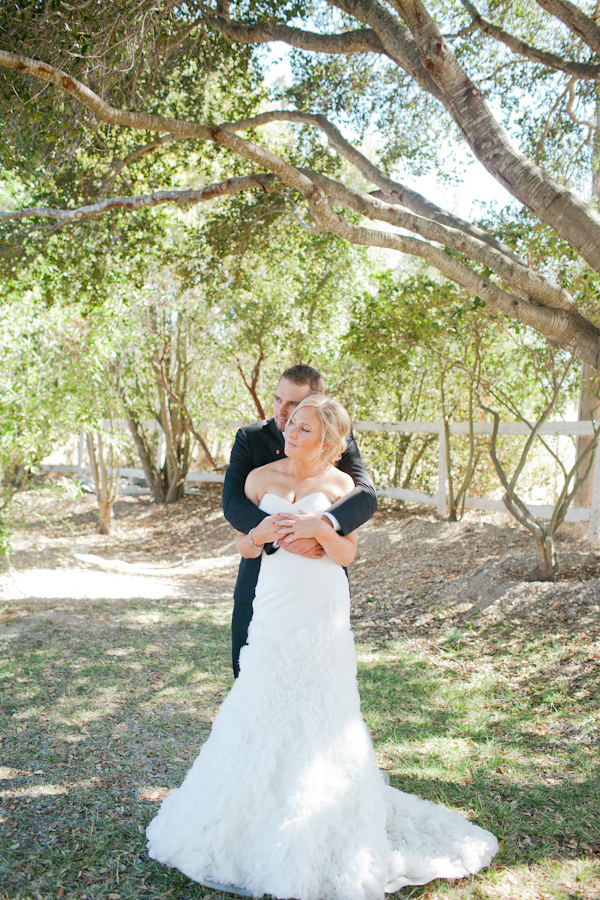 central-coast-aqua-and-poppy-wedding