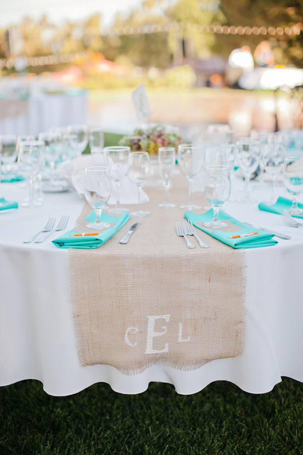 central-coast-aqua-and-poppy-wedding