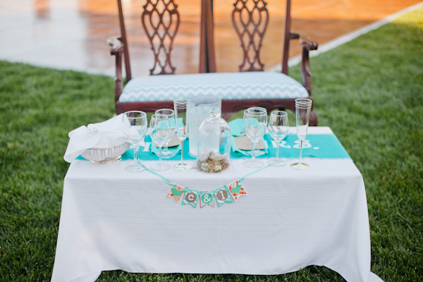 central-coast-aqua-and-poppy-wedding