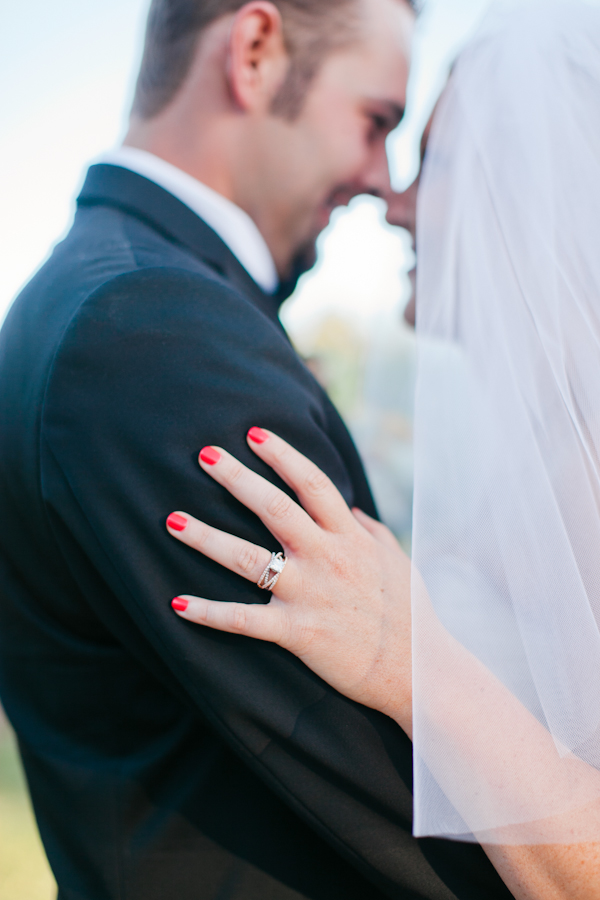 central-coast-aqua-and-poppy-wedding