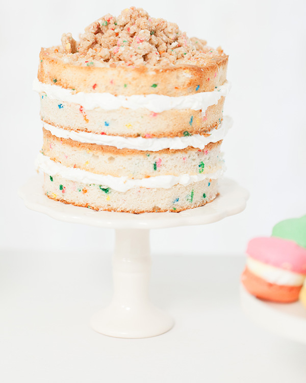 colorful-new-years-eve-wedding-ideas