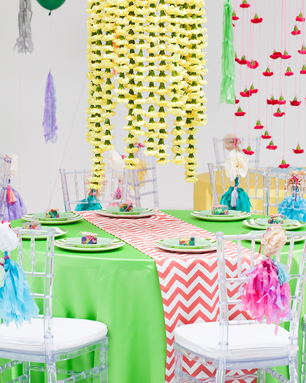 colorful-new-years-eve-wedding-ideas