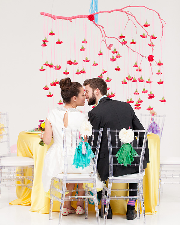 colorful-new-years-eve-wedding-ideas