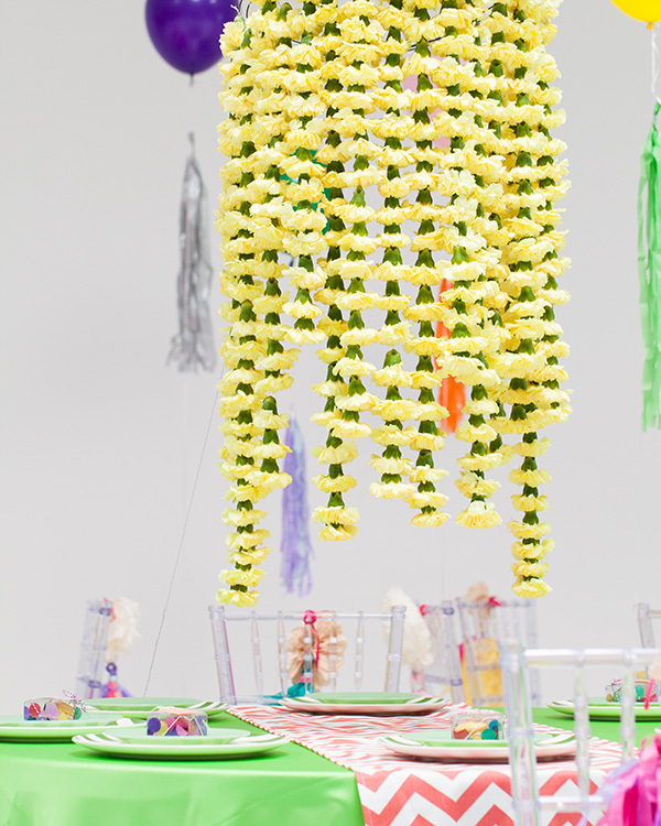 colorful-new-years-eve-wedding-ideas