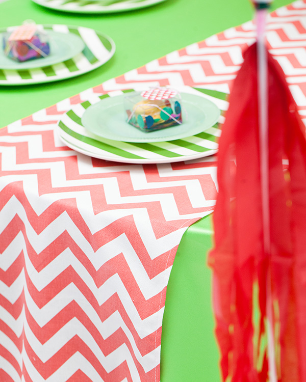 colorful-new-years-eve-wedding-ideas