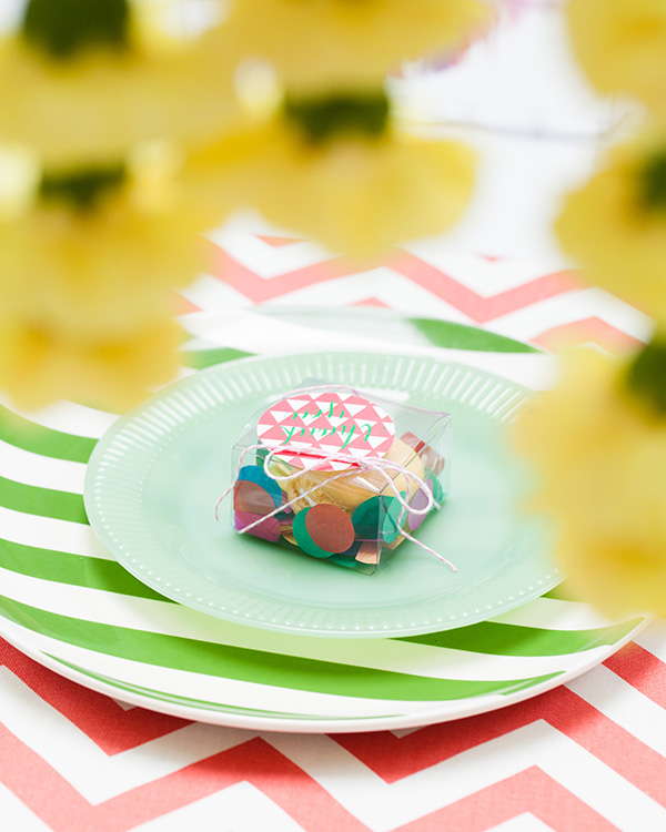 colorful-new-years-eve-wedding-ideas