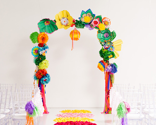 colorful-new-years-eve-wedding-ideas
