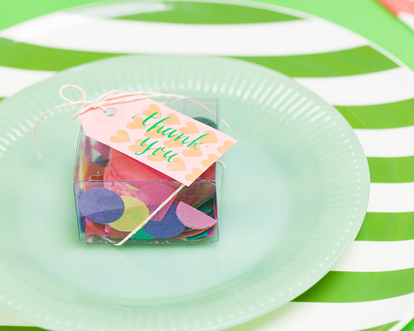 colorful-new-years-eve-wedding-ideas