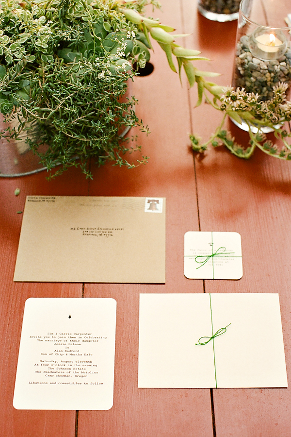 colorful-outdoor-oregon-wedding
