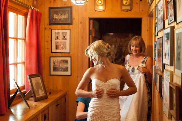 colorful-outdoor-oregon-wedding