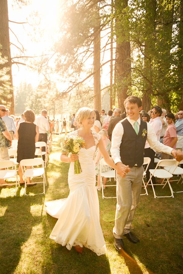 colorful-outdoor-oregon-wedding