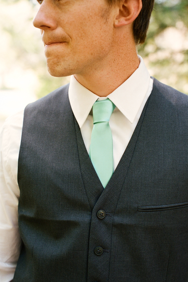 colorful-outdoor-oregon-wedding