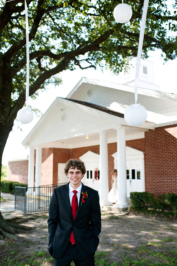 diy-red-and-white-wedding