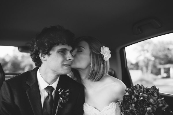 diy-red-and-white-wedding