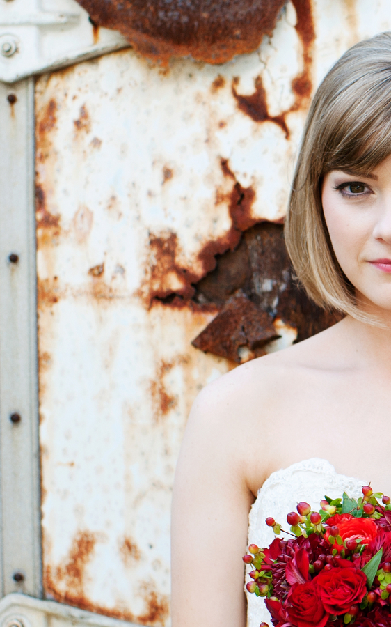 diy-red-and-white-wedding