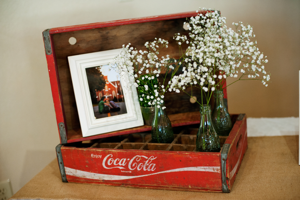 diy-red-and-white-wedding