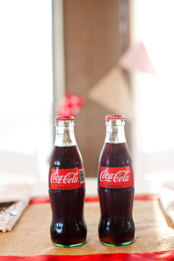 diy-red-and-white-wedding
