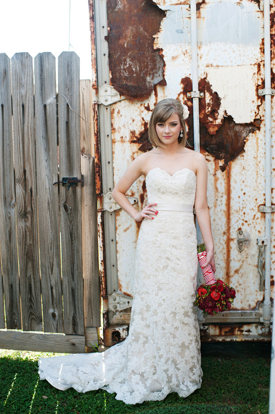 DIY Red And White Wedding