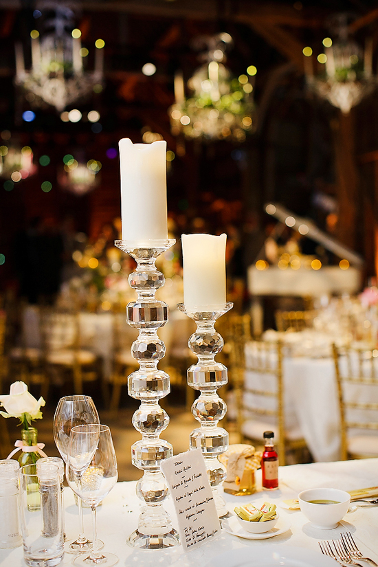 glamorous-uk-barn-wedding