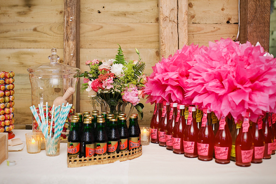 glamorous-uk-barn-wedding