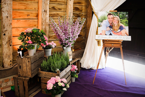 glamorous-uk-barn-wedding