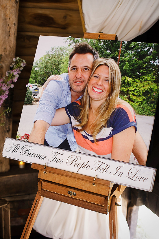 glamorous-uk-barn-wedding