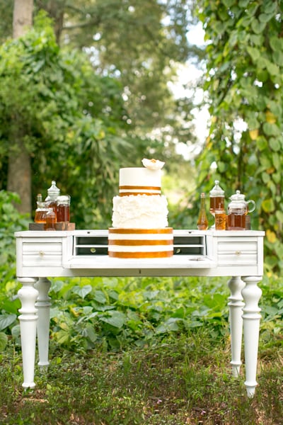 honey-inspired-wedding-ideas