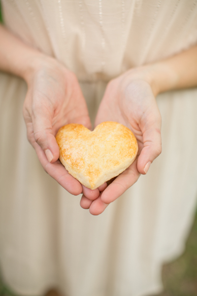 honey-inspired-wedding-ideas