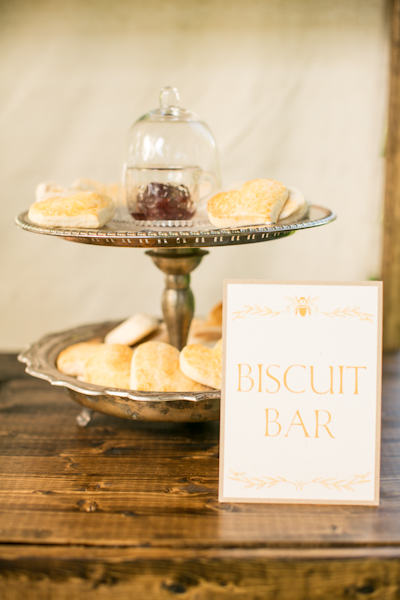 honey-inspired-wedding-ideas