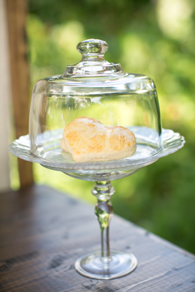 honey-inspired-wedding-ideas
