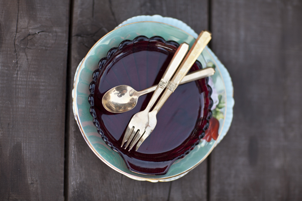 love-inspired-red-and-gold-holiday-ideas